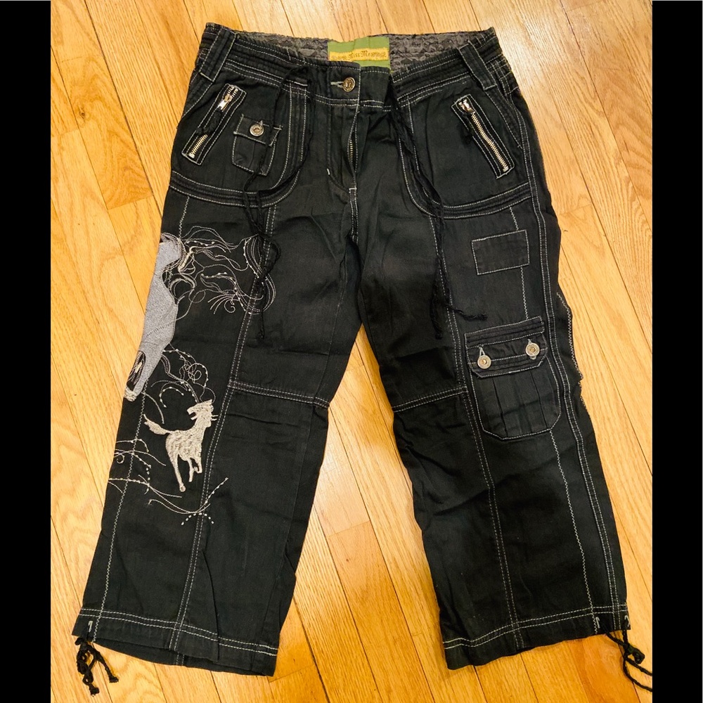 Miss Me embroidered limited edition Capri pants